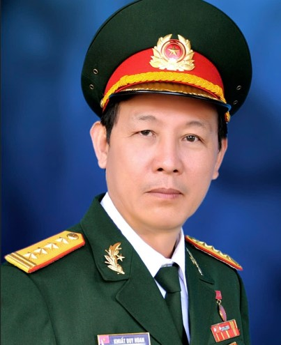 Che đạn cho con lính ngụy 